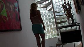 Can Kyra Banks handle two cocks in her ass at once?