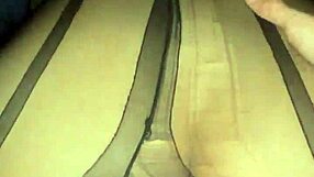 me encuentro con mi ex y nos emocionamos con sexo casero