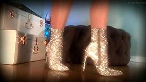 Hey, wanna see her mesmerize a slave with those sparkle boots?