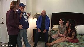 Istri lesbian Cadence dan Lou cari donor sperma