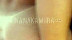 blogueira asiática flagrada pelo segurança tocando uma no estacionamento a safada deu a bucetinha sem camisinha pro desconhecido em público