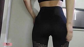 nini showing off her leggings try on with big ass