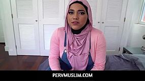 How does this sexy wife give such a perfect blowjob?