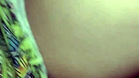 rubbed my dick on her pussy and gave it deliciously, the comedor says.