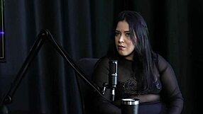 Pige med 128cm røv 😍 biseksuel men ikke alle kvinder tiltaler hende, hun kan lide store pikke - pri melancia sheer red