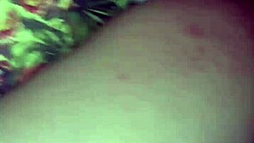 rubbed my dick on her pussy and gave it deliciously, the comedor says.