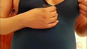 Hot spanish pregnant woman gets horny at home!