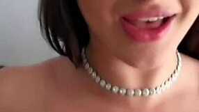 Hey, can this beautiful foreigner really pay rent with an epic blowjob?