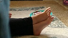 cute feet hidden in candid fetish shots