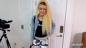 SKINNY BLONDE CUTIE SUCKS COCK BEFORE PUSSY POUNDED!