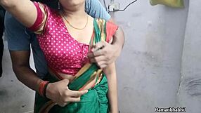 Indian Desi Bhabhi Fucked In Saree