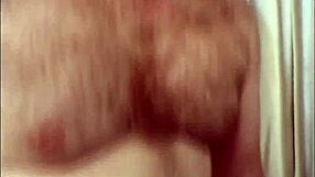 Pregnant babe gets double penetration and cumshot?