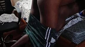 Jeg knullet petite 18+ landsbyjenta hardcore doggy med stor kuk rough fullfilm