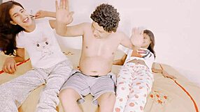 uttaran20: Chceš kouřovou trojku s kamaíky?