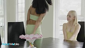adultmobile - sorority girls ride wet trimmed pussies in face-sitting frenzy