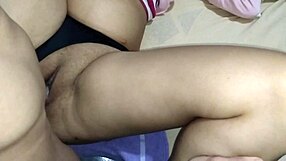 Comendo a buceta da namorada