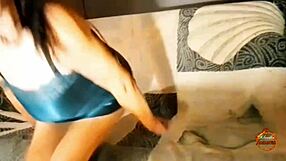 Klaudiaambergirl enjoys solo time in lingerie