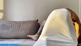 e no finalzinho da tarde arrombei o cuzinho da puta at� gozar l� dentro completo no sheer e red