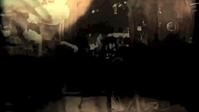 Dark Lantern razkriva vintage peepshow erotična priznanja