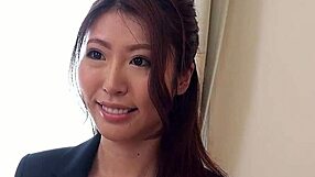 Japanese girl accidentally pisses on client, seduces for raw creampie in Japan