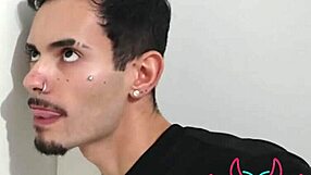 Aku Lawat Kawan Tangkap Dia Flagra Kongkek Isteri, Sangat Horny!