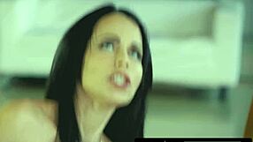 21 Naturals: Sexy Jessy Jey gets excited at the office.