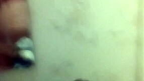 My fat girlfriend Tonya shows off her big ass!