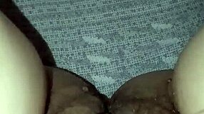 Una Milf Con La Fica Peloso E Aperta