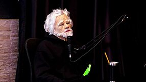 Alice Vasconcelos Strips for Casting