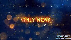 Asian pussy gets wet and squirts in amateur japanese scene