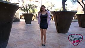 Lylou Brunette Perverse A Droit � Deux Mecs