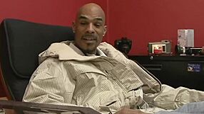 A big black cock for maria and jennifer in threesome