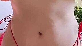 The sexiest curvy elf youll ever see