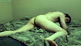 How deep can you cum in that toy quickie?