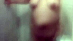 My fat girlfriend Tonya shows off her big ass!