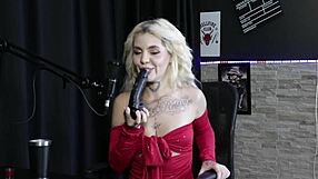 Loira Shows How to Master Anal Sex with Blowjob Demo