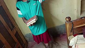 Indian hot desi school girl viral video MMS