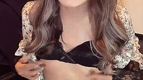 個撮ワンピースのお姉さん女装が静かにオナニーする動画