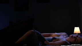 תוכל להתמודד עם משחק סולו קלוזאפ כזה חם?