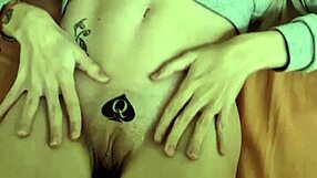 girlfriend arrives slutty and lets me fuck her open pussy