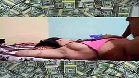 Pasangan Desi kongkek keras di rumah bahagian dua