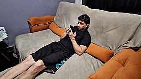 Madrasta Espiona Enteado Gostoso Bravinho Até Chegar Onde Quer Com Blowjob