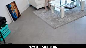 פוו חורג עדין - חורגת רכה מחממת את מיטת אבא חורג - איילי אן עשירה מלוכלכת