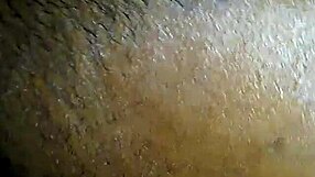 MILF Redbone Biarin Gue Hisap Memeknya