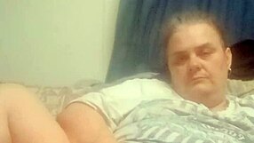 i'm masturbating with my strapon, fingering myself hard