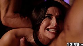 nice girl discovers she really likes big cocks and gives oral