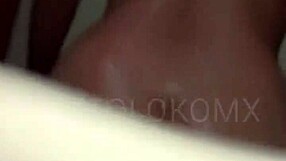 aceite el culo de mi hermanastra