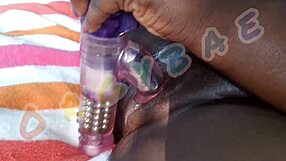 i'm a whore bitch dancin' at the club with my ass shakin' in a 3some