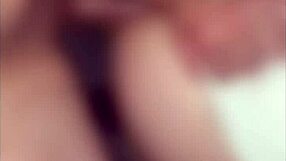 Pelacur Murahan Memek Basah Dikongkek Penghinaan