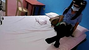 delivery driver seduces me hot for creamy pussy fucking